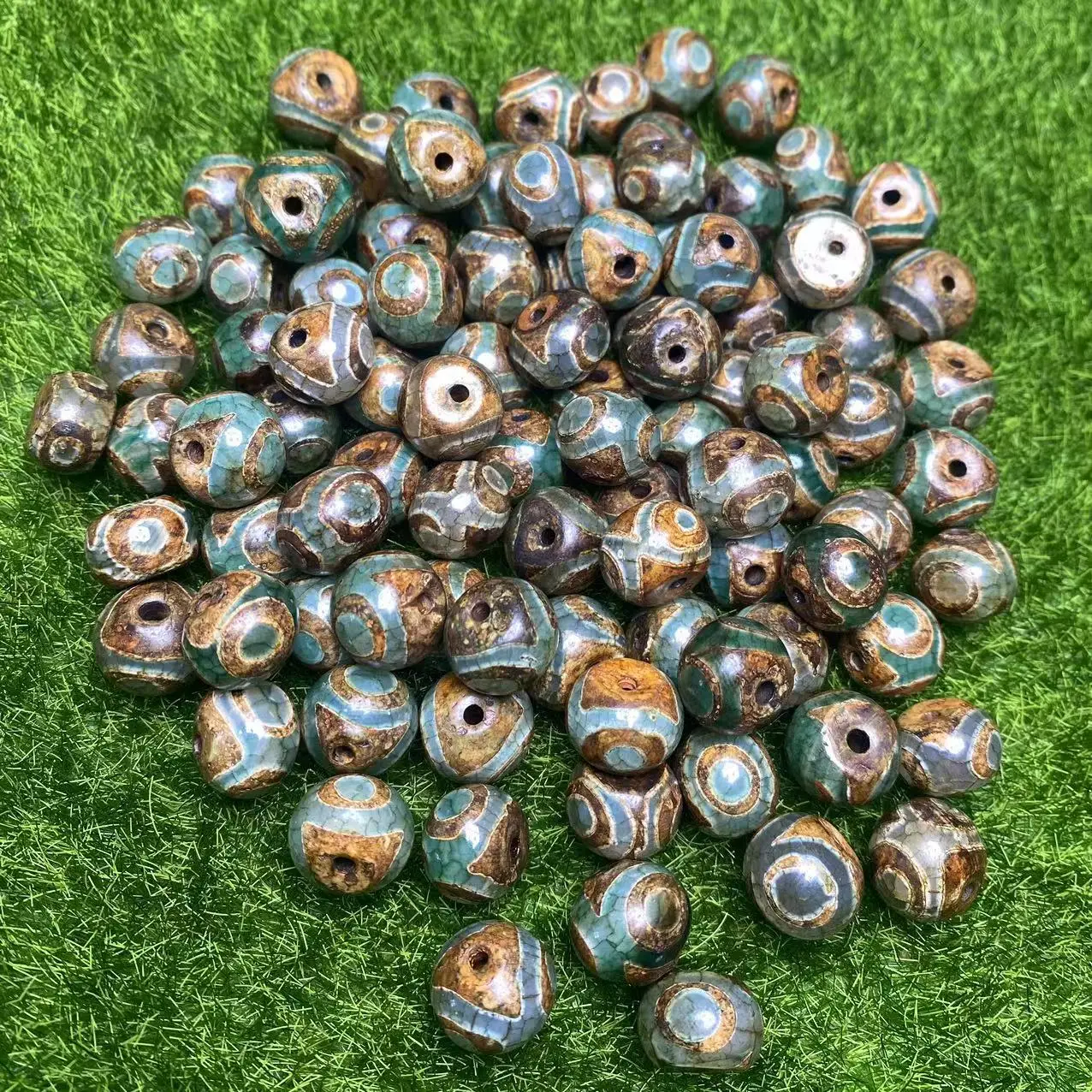 Green Old Three-Eyed Abacus Beads 10x14mm Factory Wholesale - Image 2