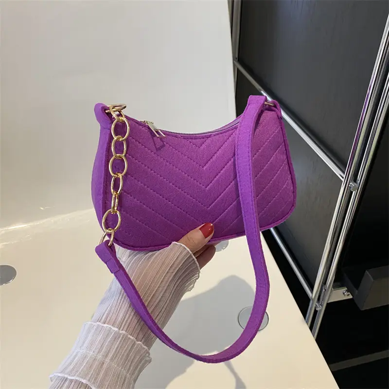 Women's Retro Quilted Shoulder Bag Cream Beige Chain - Image 13