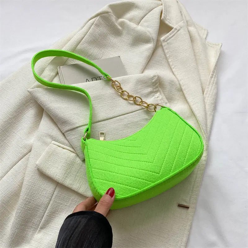 Women's Retro Quilted Shoulder Bag Cream Beige Chain - Image 2