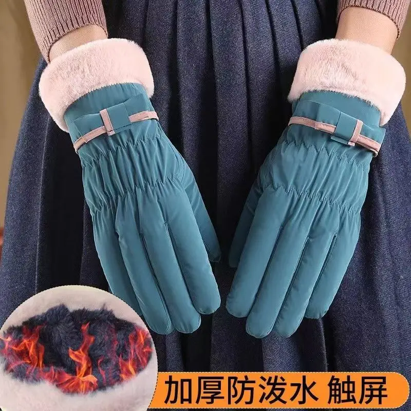 Wholesale winter ski gloves windproof waterproof fleece-lined warm touch screen outdoor riding electric car gloves thickened men