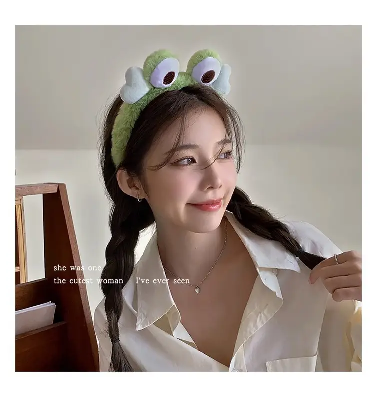 Cute Green Plush Frog Headband with Big Eyes — feature 32
