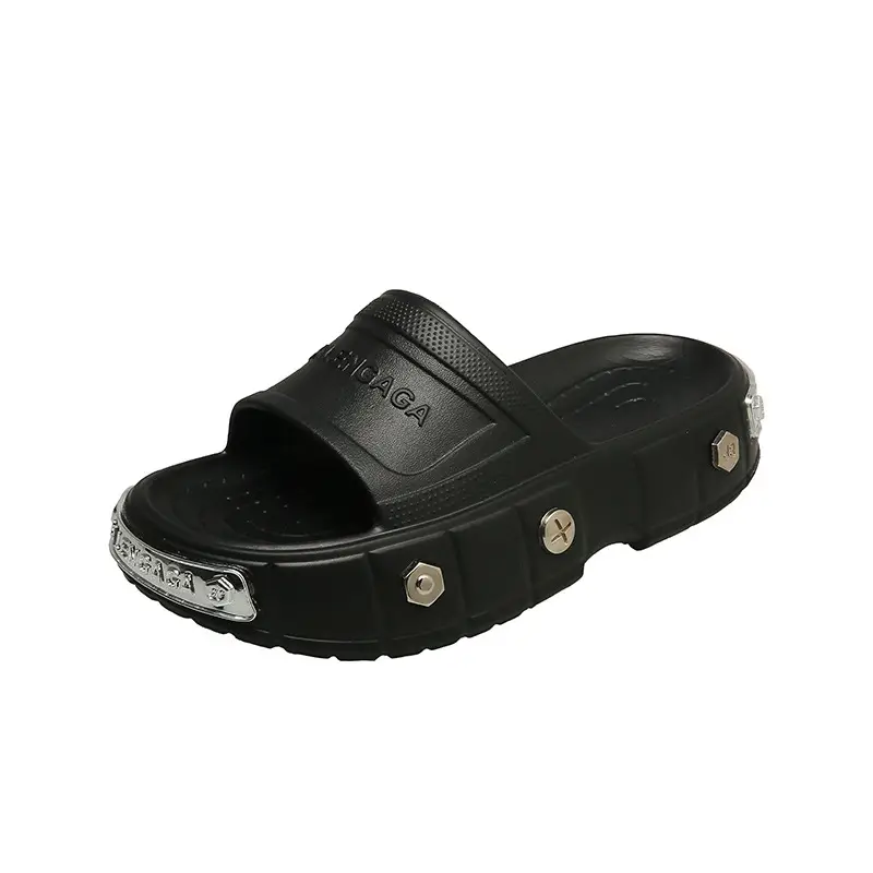 Internet celebrity slippers metal heightened platform Paris hole shoes women's summer 2023 Summer new breathable outerwear sandals - Image 3