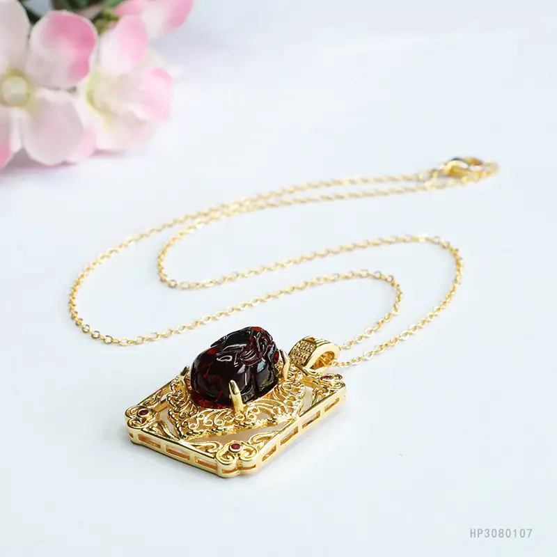 Guan Yu Natural Amber Pendant Purifying Blood Amber Pixiu Square Necklace — feature 8