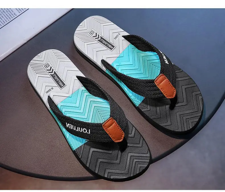 Fujian big manufacturers 2023 Summer new slippers men's outdoor fashion casual beach men's flip flops batch hairpin — feature 2