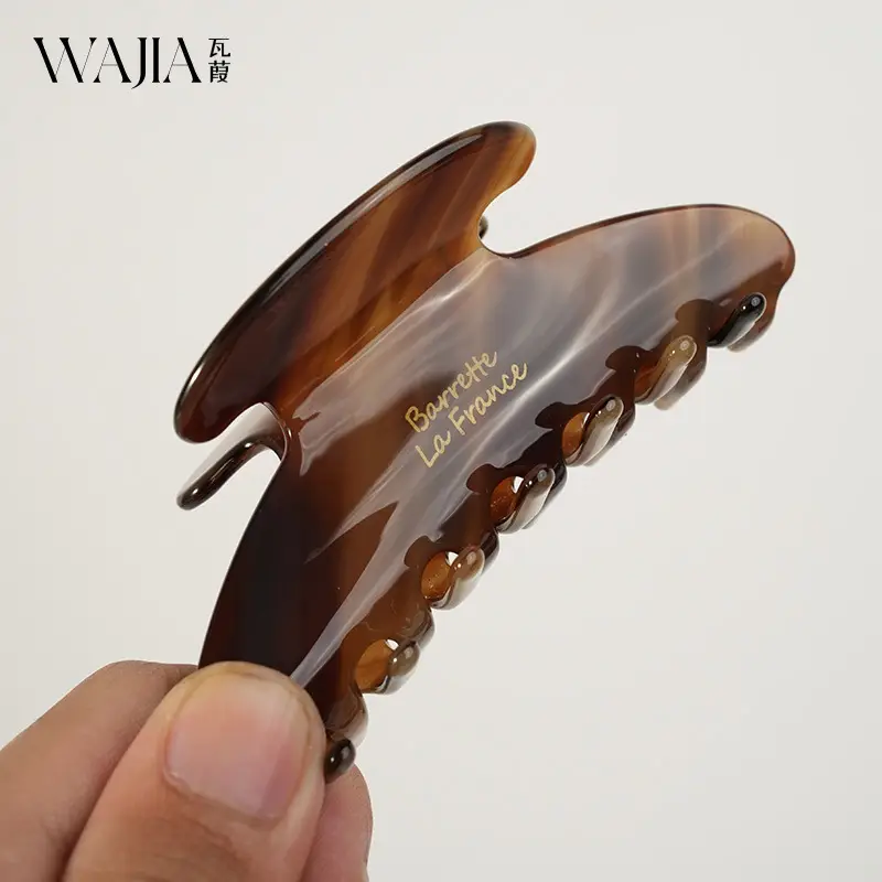 Vintage Shark Hair Clip for Women — feature 6