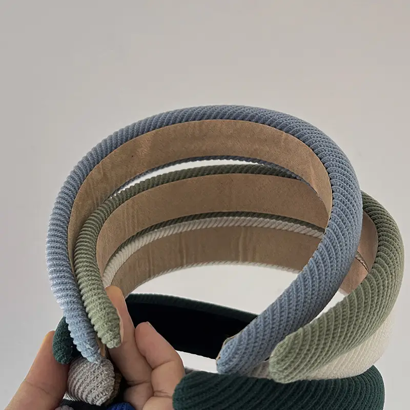 Black Ribbed Headband with Wide Edge for Hair Styling — feature 5