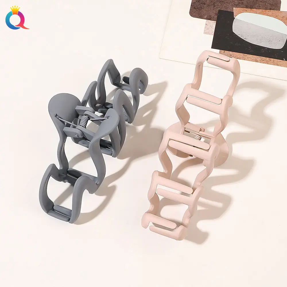 Black Wave Hair Clip for Volume & Multi-Use Hair Accessories