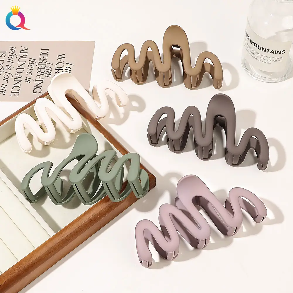 Black Wave Hair Clip for Volume & Multi-Use Hair Accessories — feature 22