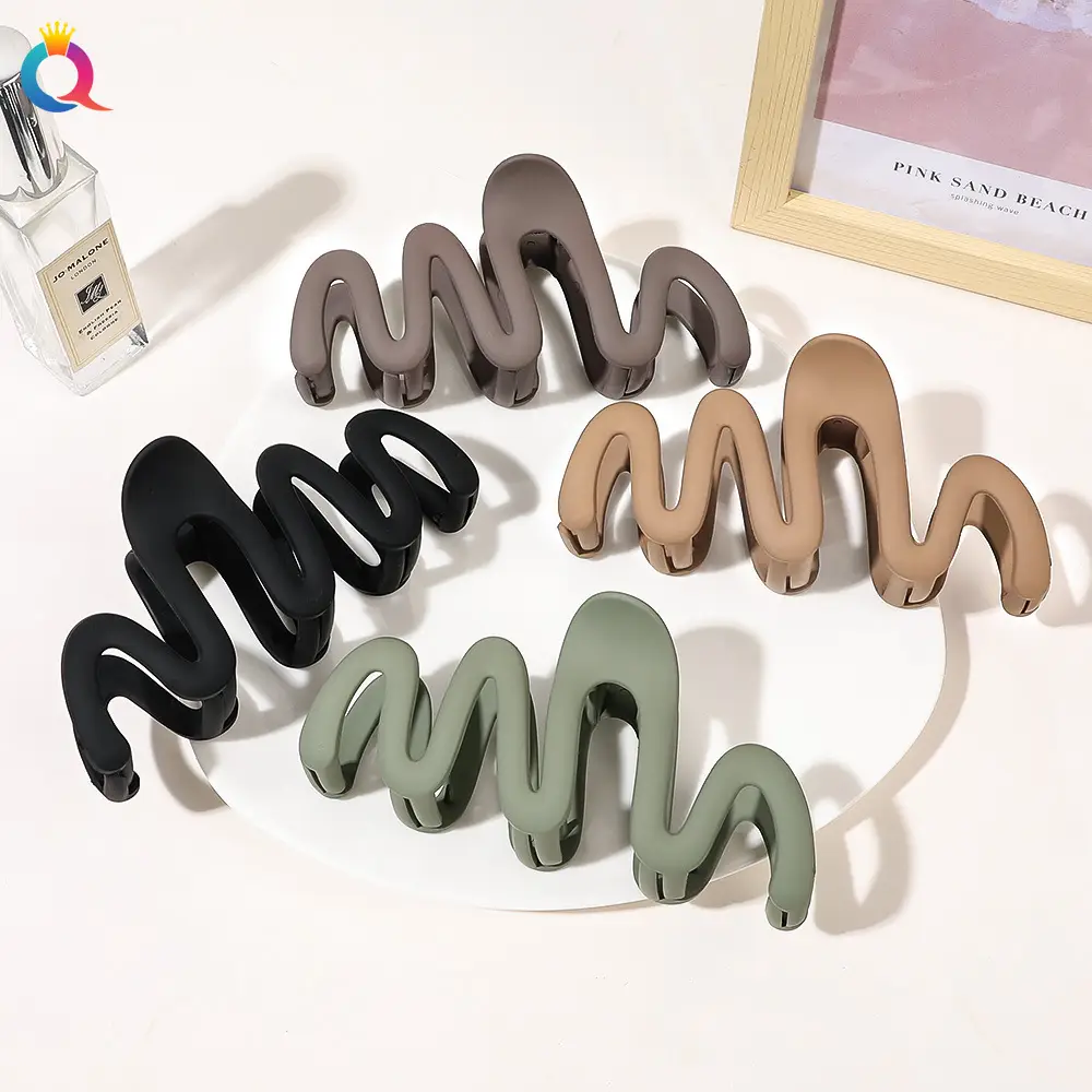 Black Wave Hair Clip for Volume & Multi-Use Hair Accessories — feature 23
