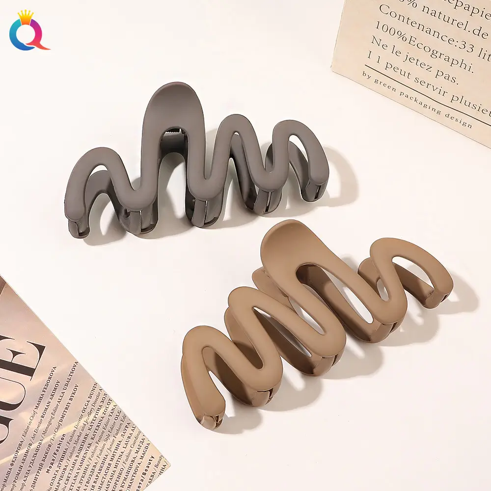 Black Wave Hair Clip for Volume & Multi-Use Hair Accessories — feature 24