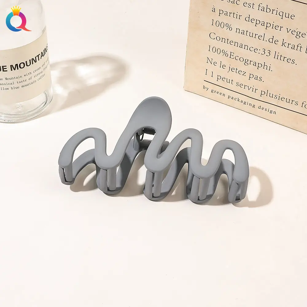 Black Wave Hair Clip for Volume & Multi-Use Hair Accessories