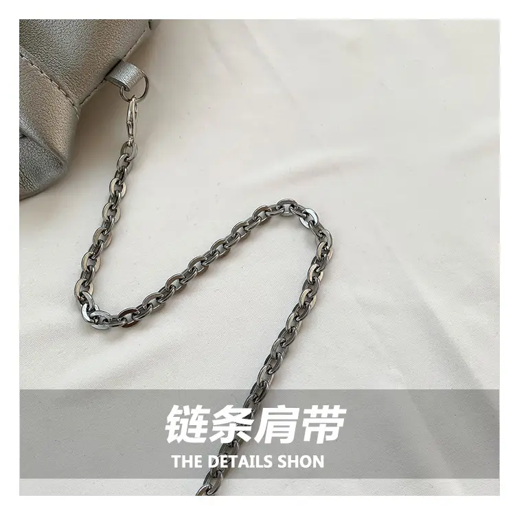 Women's Cream Shoulder Bag with Chain Strap 2023 — feature 3