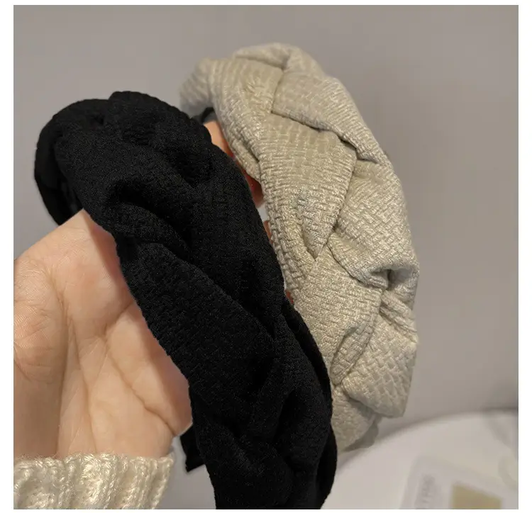 New Autumn Suede Woven Hairpin for Women — feature 10