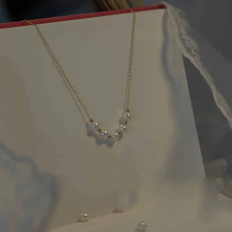 S925 Pearl Necklace with Light Clavicle Chain