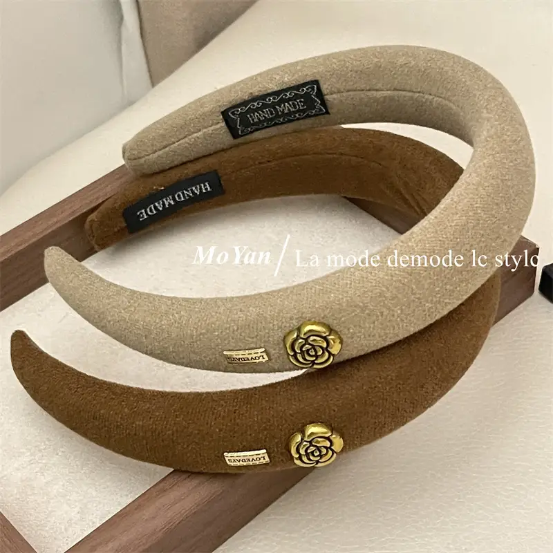 Black Skull Top Camellia Hairpin Headband — feature 22