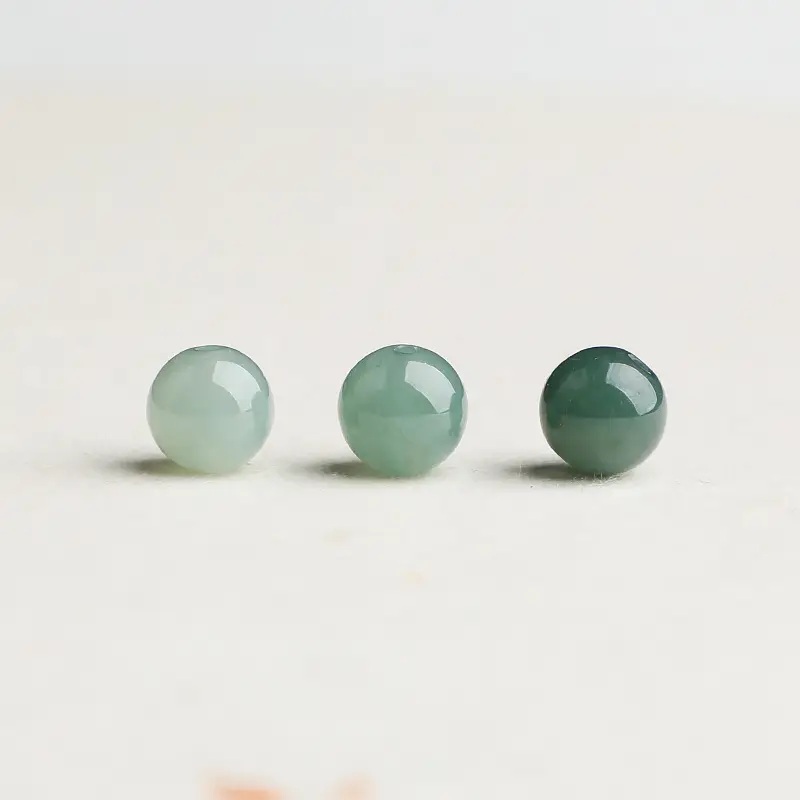 Natural Burma Jade Beads Green Ice Oil High Gloss - Image 2
