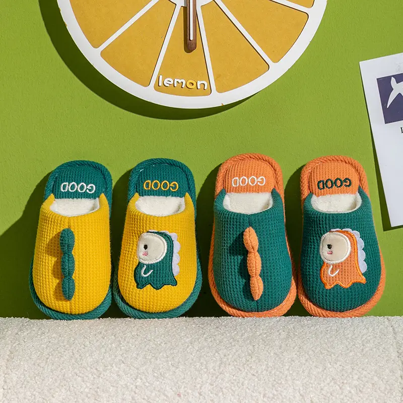 Children's cotton slippers winter girls' home indoor cute closed toe cotton slippers boys' non-slip warm parent-child baby