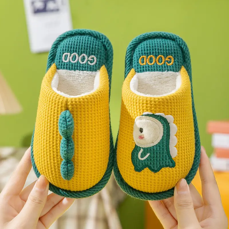 Children's cotton slippers winter girls' home indoor cute closed toe cotton slippers boys' non-slip warm parent-child baby