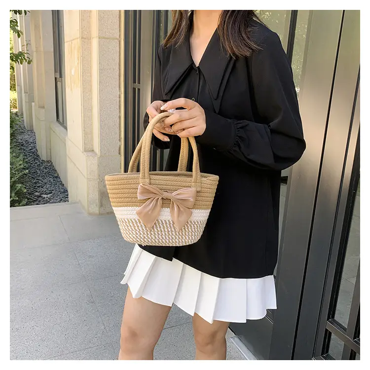 Women's Straw Bow Shoulder Bag Gray White — feature 17