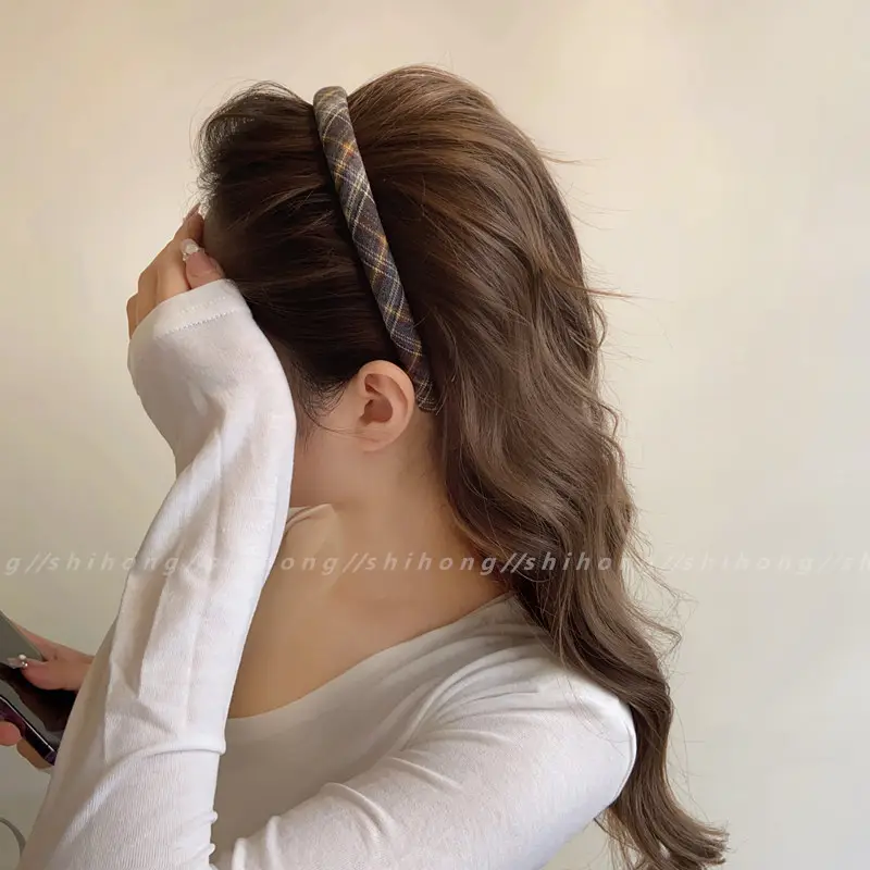 Women Plaid Hair Bands for Stylish Outings — feature 3