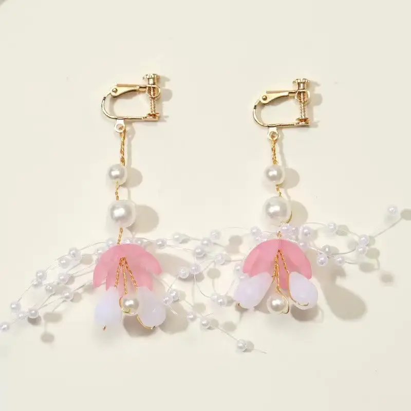 Princess Hairband with Pearl & Gold Accents - Image 11