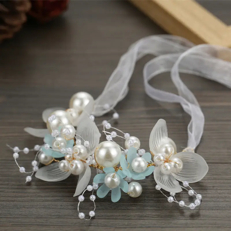 Princess Hairband with Pearl & Gold Accents - Image 8