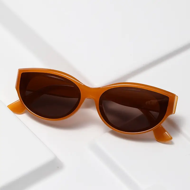 Retro Stylish Sunglasses with Concave Shape Small Frame - Image 9