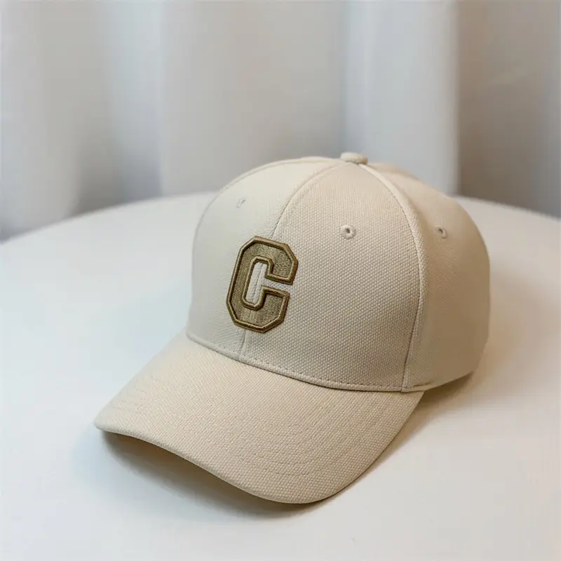 2023 G Logo Baseball Caps Beige & Cream - Image 2