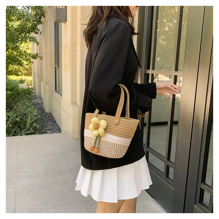 Pink Straw Flower Shoulder Bag for Women — feature 16