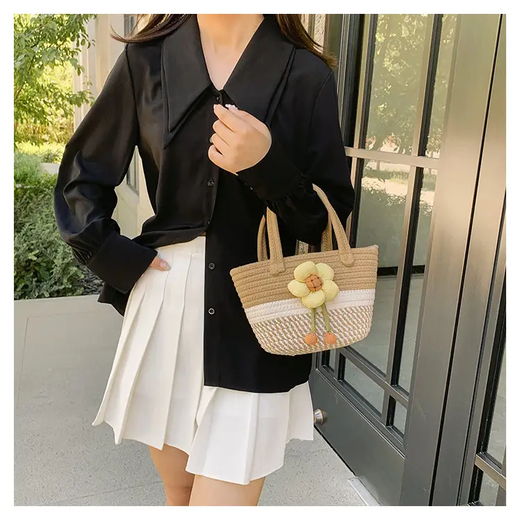 Pink Straw Flower Shoulder Bag for Women — feature 17