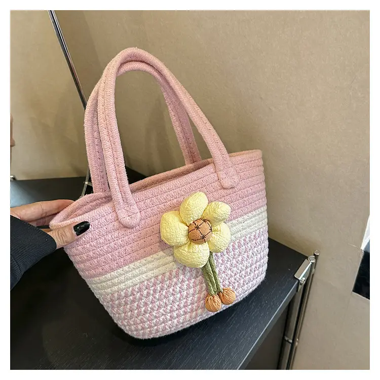 Pink Straw Flower Shoulder Bag for Women — feature 37