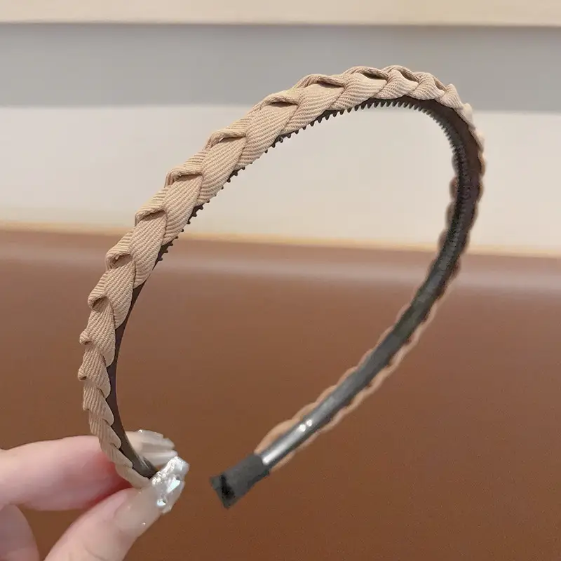 Women's Toothed Anti-Slip Hairbands for Go Out