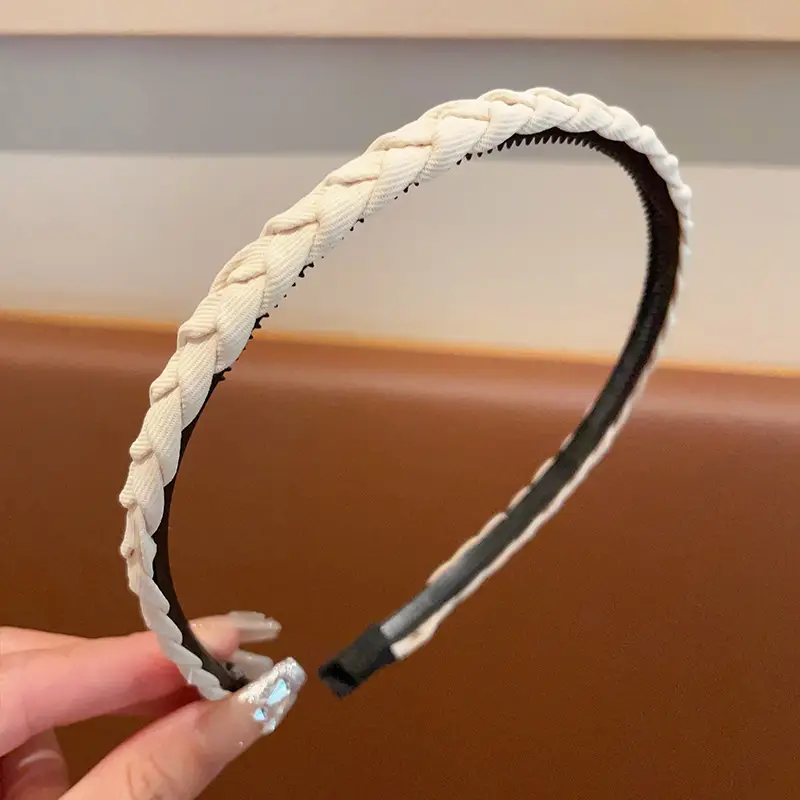 Women's Toothed Anti-Slip Hairbands for Go Out