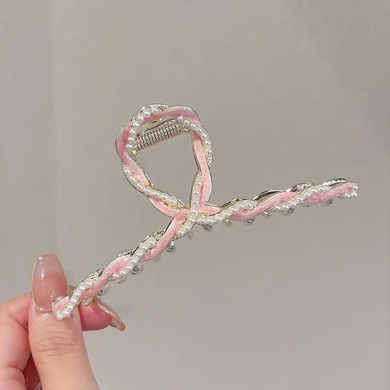 Pearl Clip Hairpin for Women, Gold Tone, Stylish Back Head Hair Accessories - Image 3