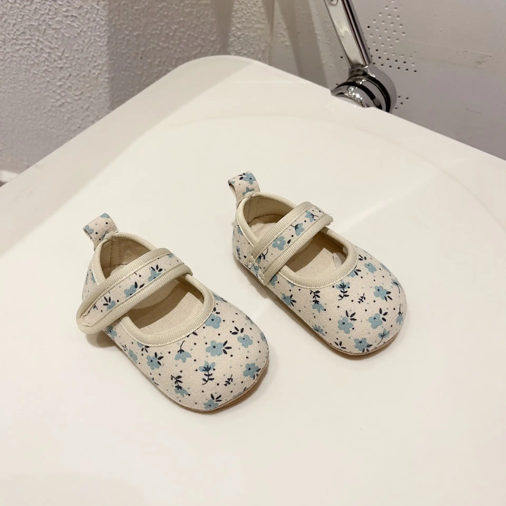 Soft Cotton Baby Shoes for Boys Girls Newborn — feature 2