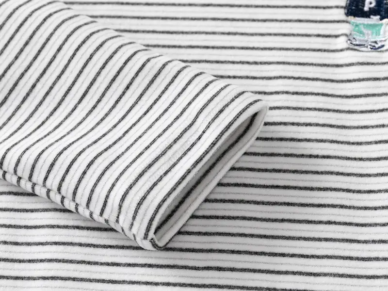 Boys Striped Fleece High Collar T-Shirt 2024 — feature 10