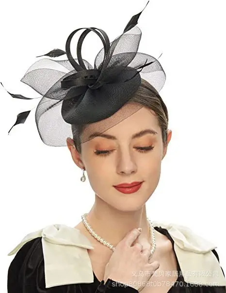 Red Mesh Hair Accessory for Women - Image 2