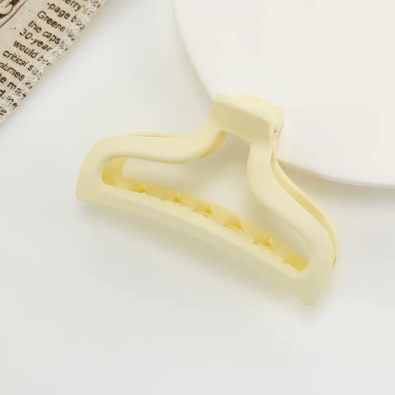 Korean Fish Tail Hair Clip Gold 2025 - Image 7