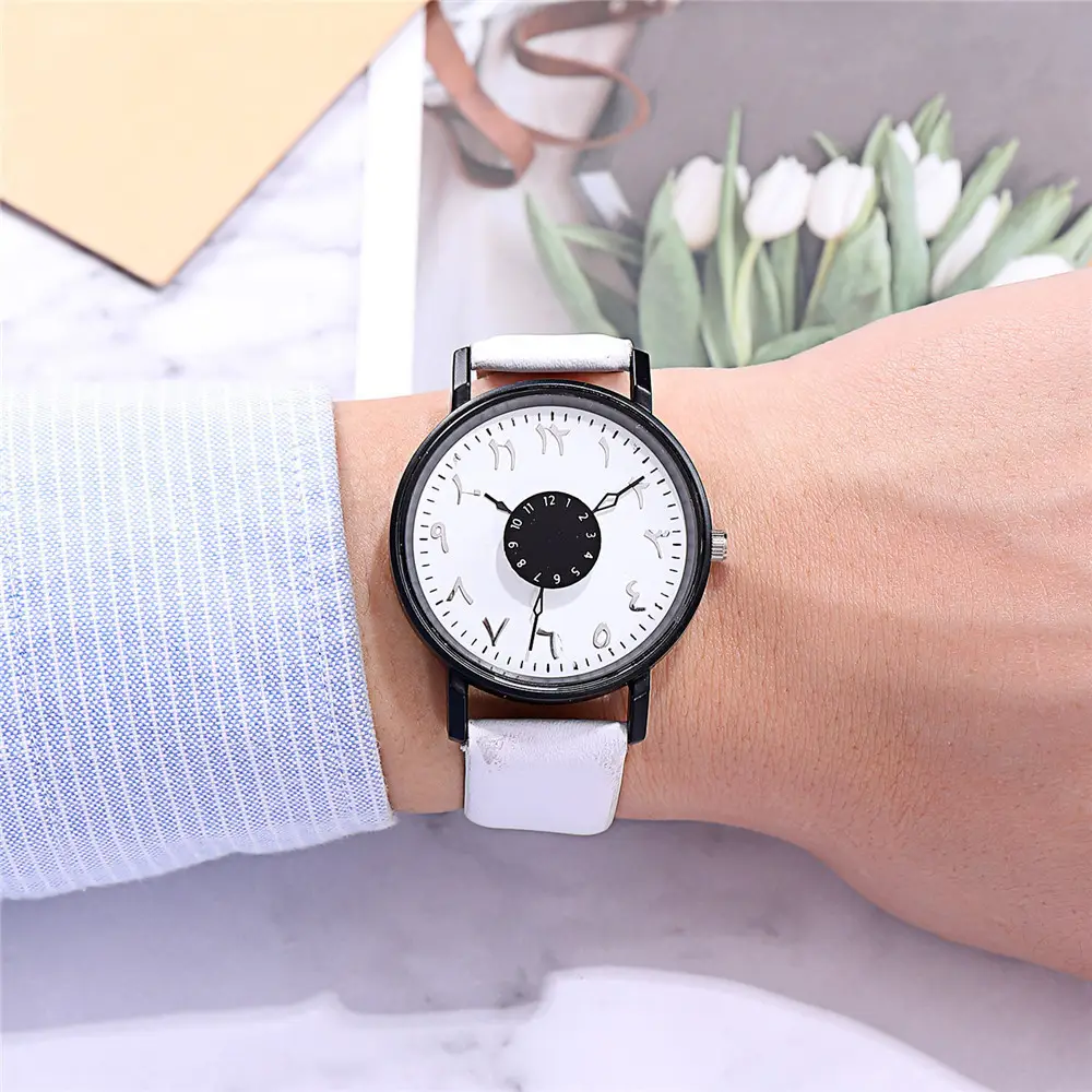 Strange Digital Turntable Scale Couple Watch with Frosted Belt — feature 8