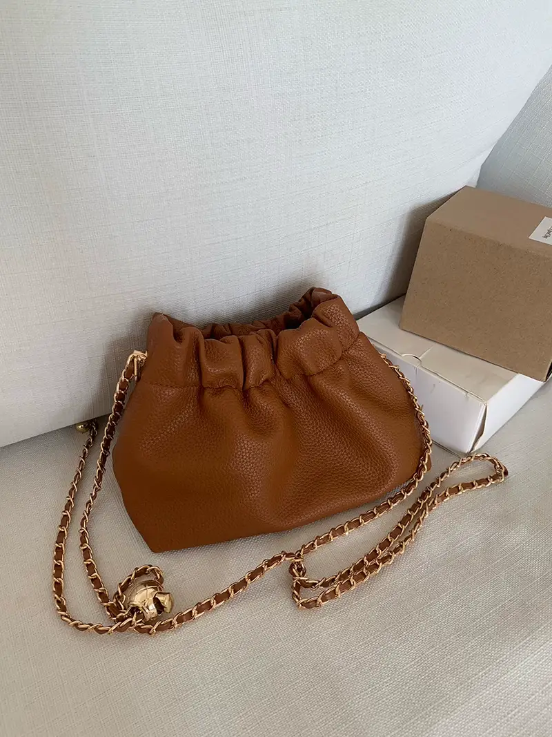 Women's High-End Chain Crossbody Bag Brown — feature 12