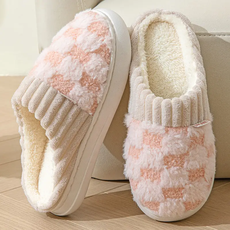2025 New Stuffed Cotton Slippers Women's Winter Home Indoor Warm Confinement Shoes Non-Slip Thick-Soled Cotton Slippers Wholesale - Image 11