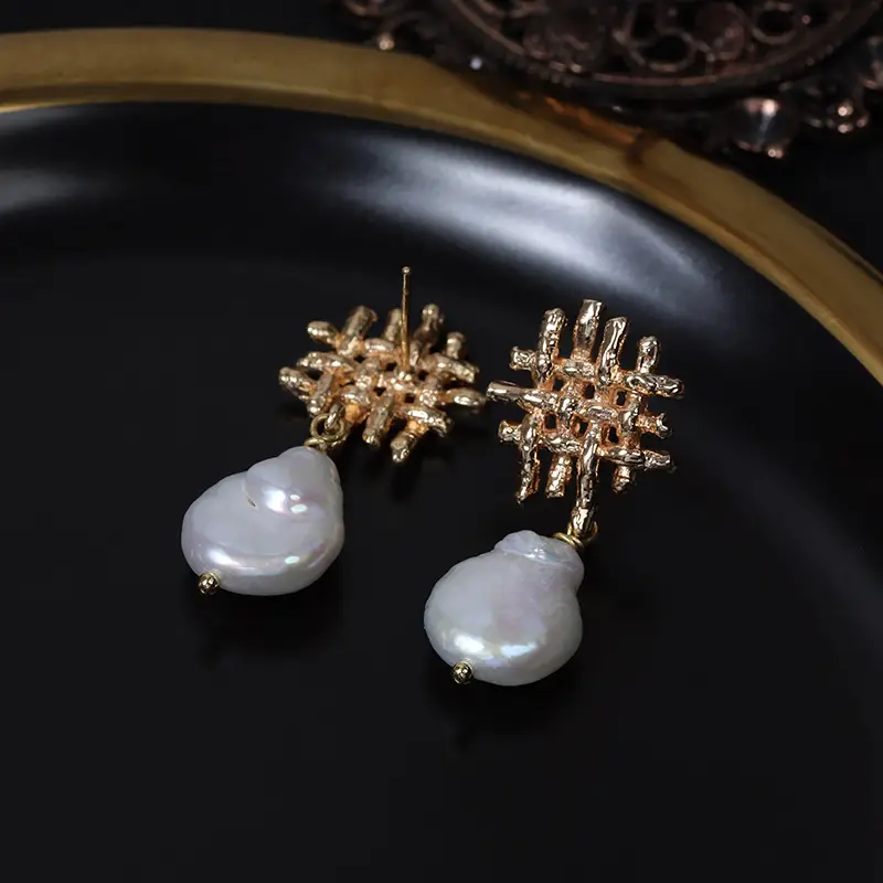 Irregular Hollow Pearl Earrings Vintage Baroque Design