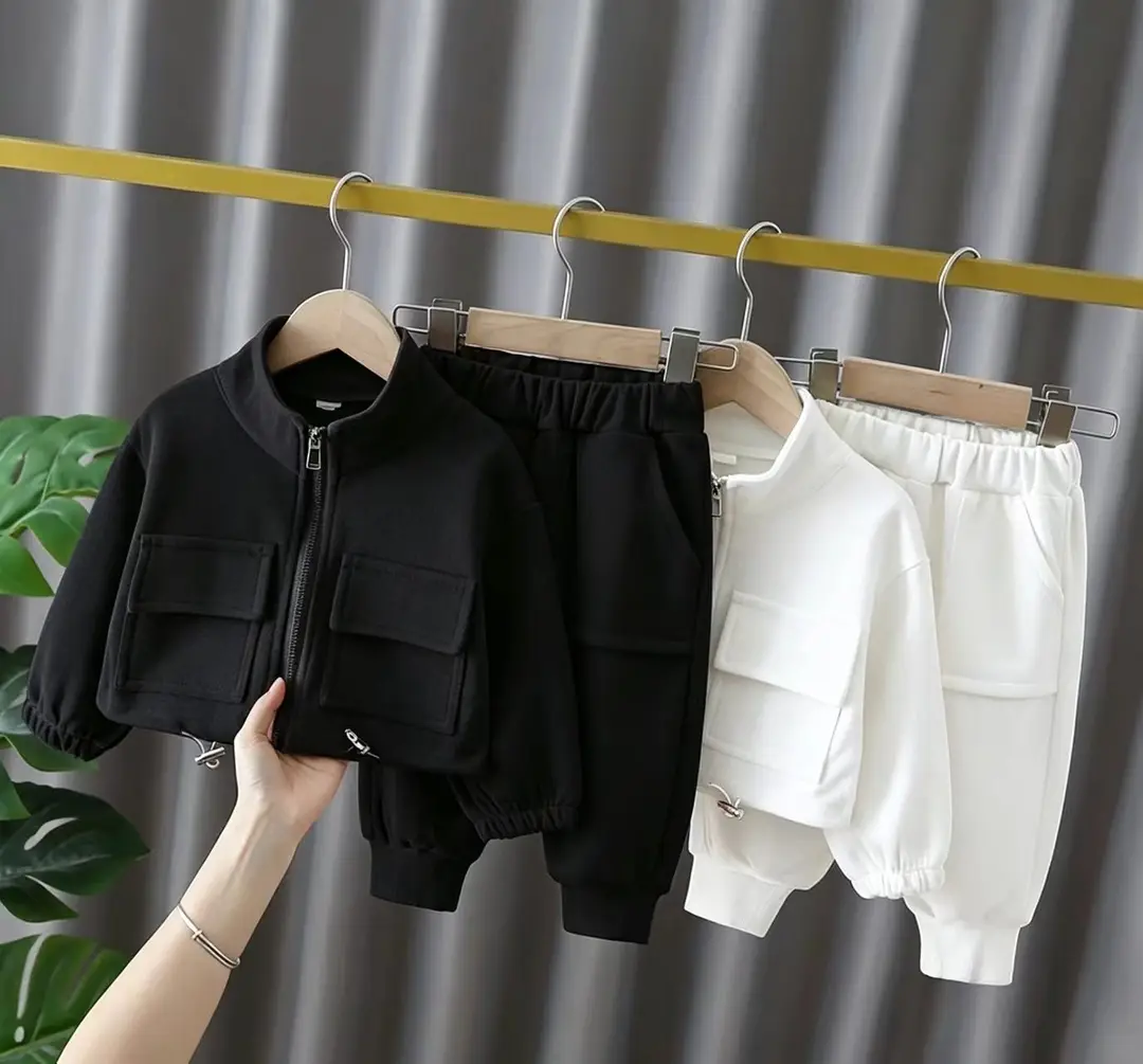 2026 New Fashionable and Stylish Spring and Autumn Suits for Girls, Two-Piece Clothing Sets for Baby Girls, Sports and Leisure Suits — feature 6