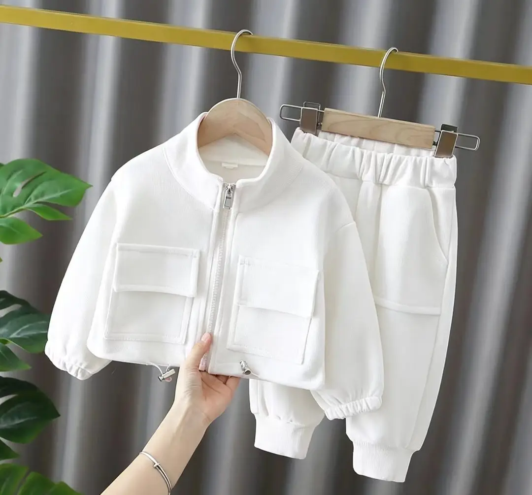 2026 New Fashionable and Stylish Spring and Autumn Suits for Girls, Two-Piece Clothing Sets for Baby Girls, Sports and Leisure Suits