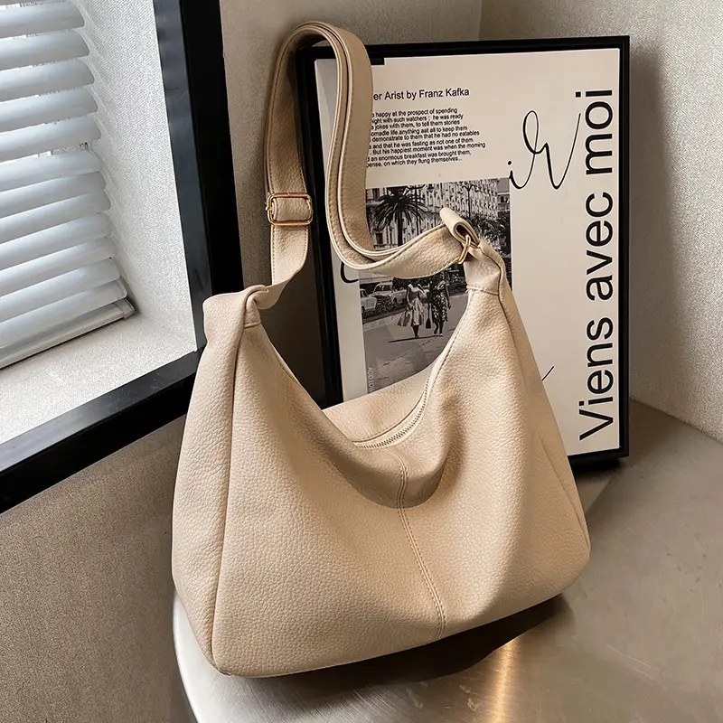 Brown Textured Women's Shoulder Bag 2023 New Model - Image 4
