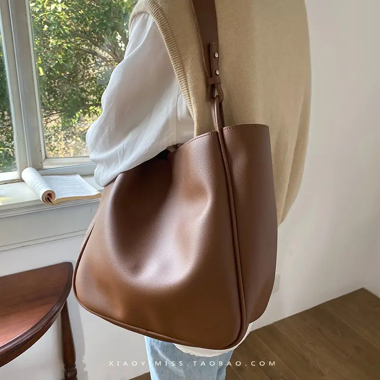 Brown PU Leather Women's Tote Bag Large Capacity Single Shoulder — feature 10