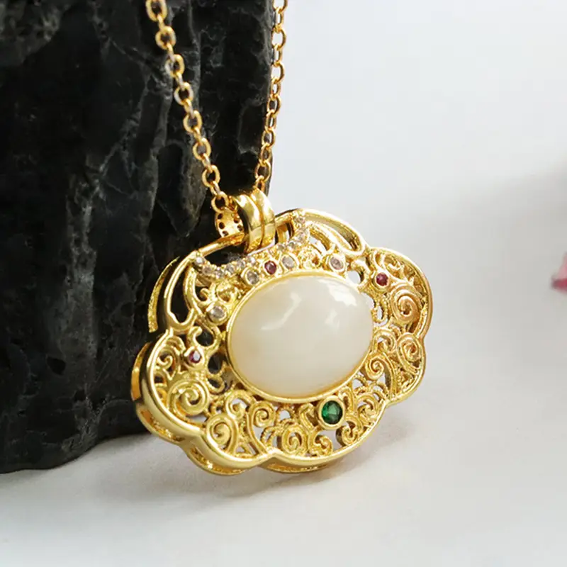 Guan Yu Jade Pendant Necklace White Hetian Jade Ruyi Ornament — feature 9