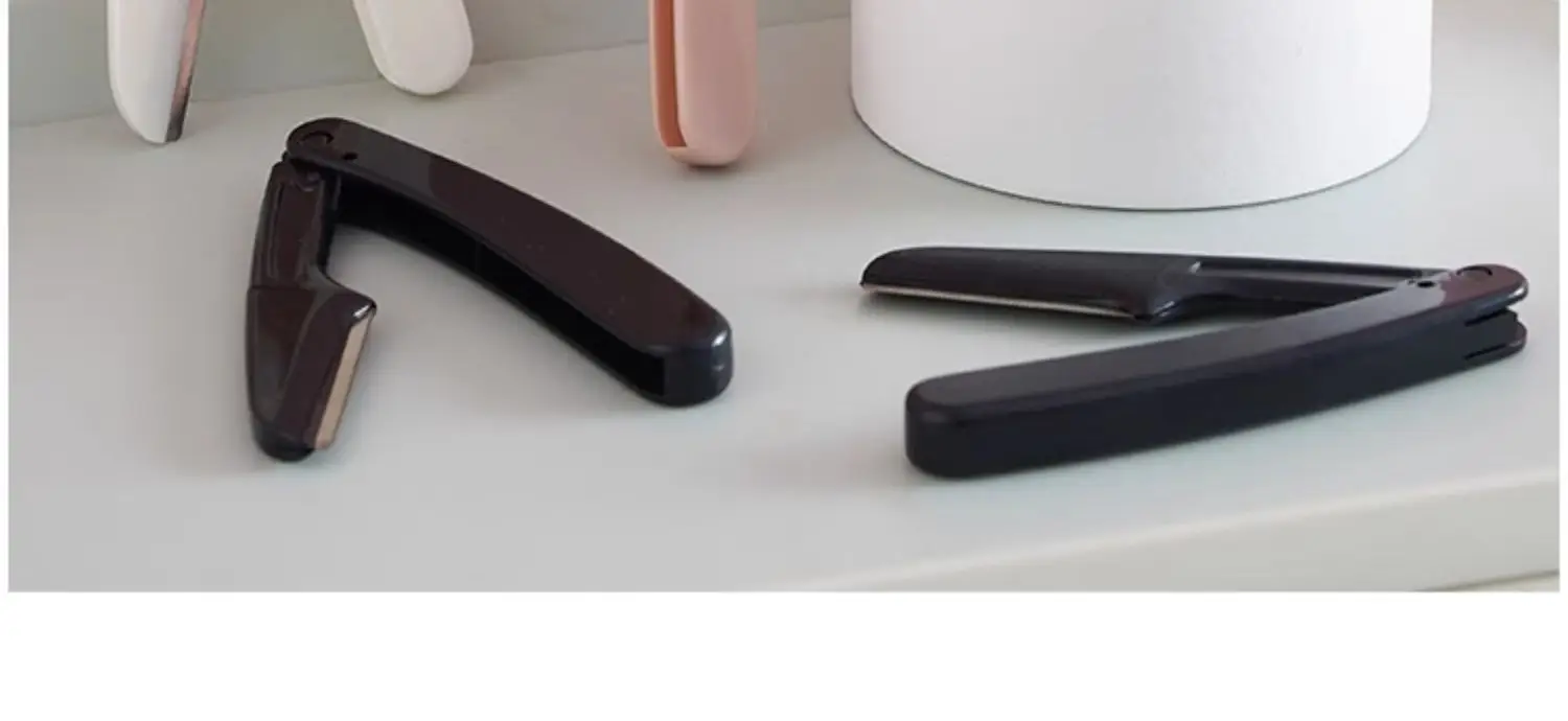 Pink Eyebrow Scraping Blade for Beginners — feature 14