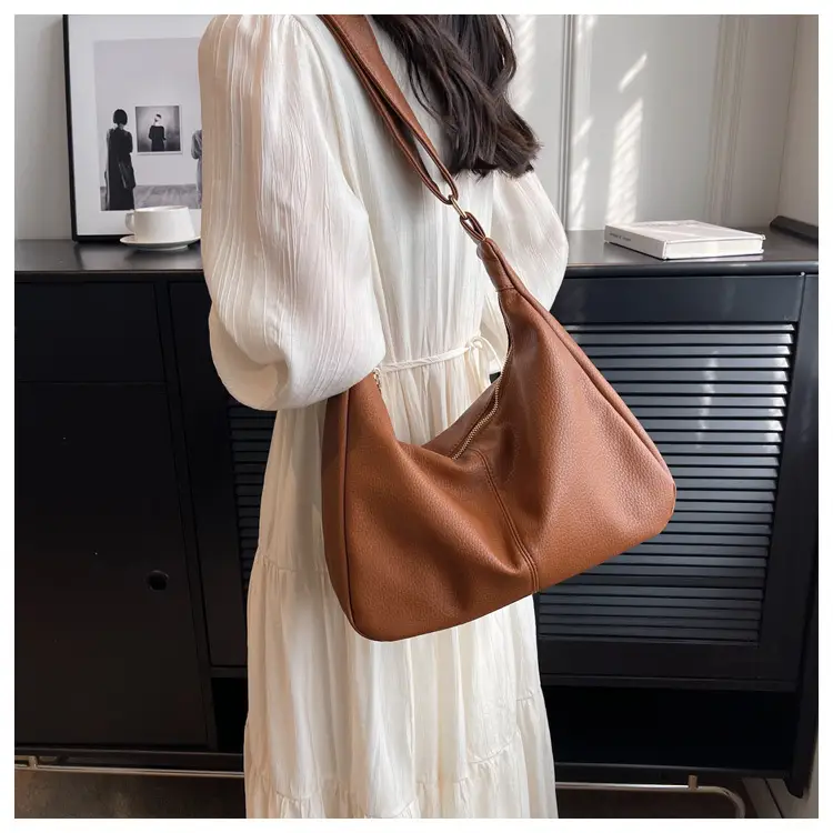 High-End Textured Women's Shoulder Bag, Beige, 2026 — feature 32