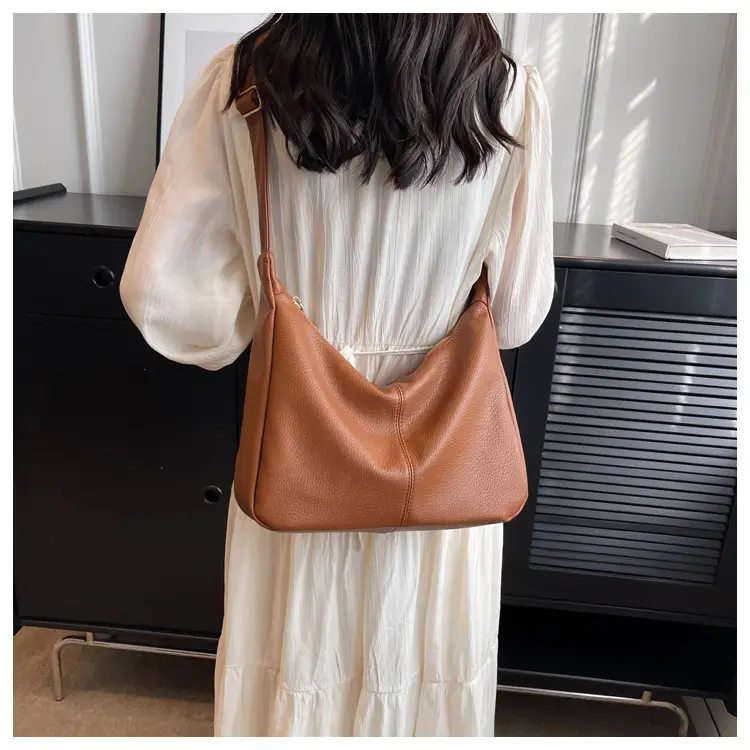 High-End Textured Women's Shoulder Bag, Beige, 2026 — feature 33